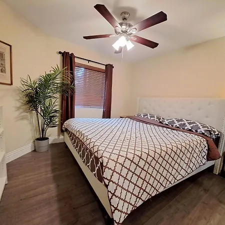 Venetian Vacation La Jolla One Bedroom Condo Luxury Furnished Near Beach And Utc Mall